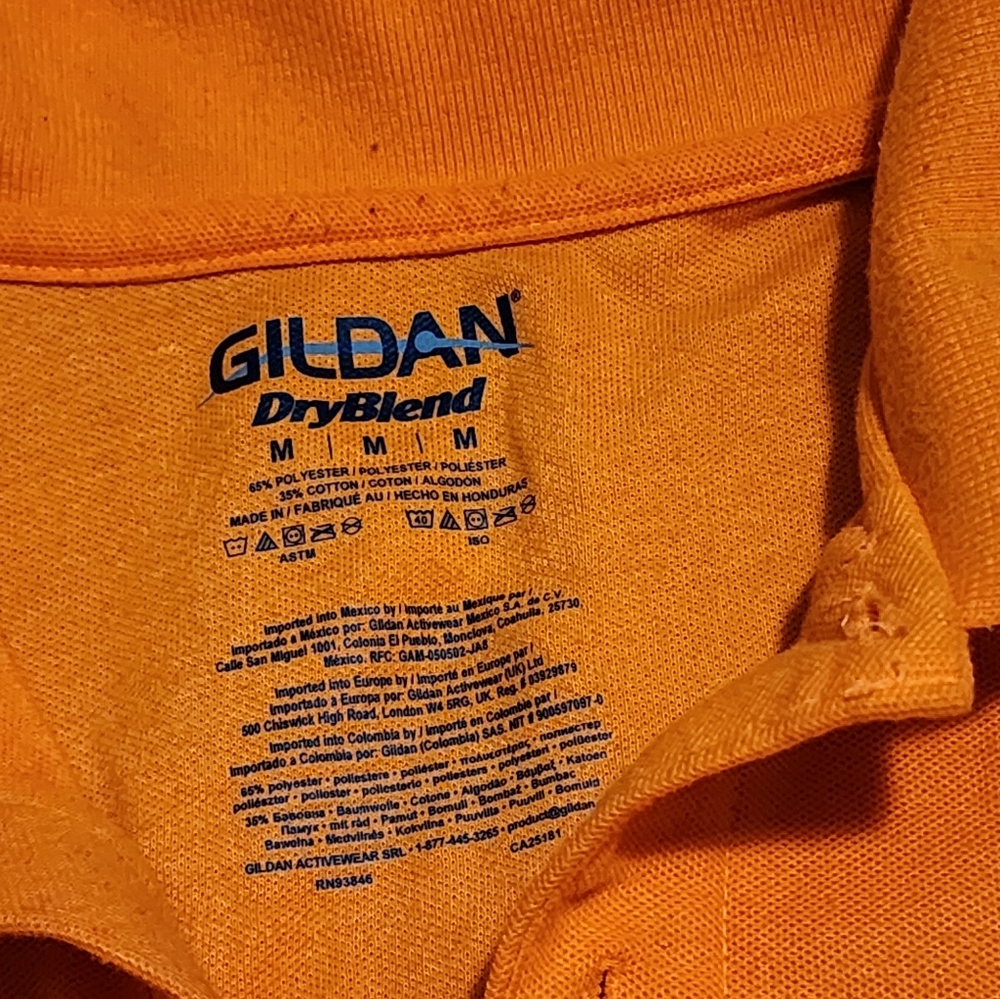 Gildan Polo Shirt ๐ - Picture 3 of 5